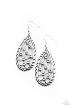 Charger l&#39;image dans la galerie, Industrial Incandescence - Silver Earrings
