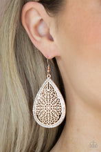 Charger l&#39;image dans la galerie, Fleur de Fantasy - Rose Gold Earrings
