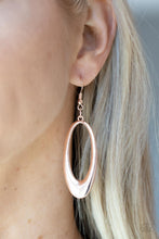 Charger l&#39;image dans la galerie, OVAL The Hill - Rose Gold Earrings
