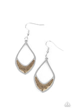 Carregar imagem no visualizador da galeria, Artisan Treasure - Silver Earrings
