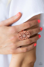 Cargar imagen en el visor de la galería, Mandala Grove - Copper Ring
