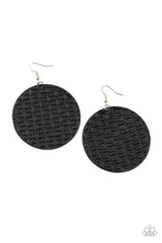 Charger l&#39;image dans la galerie, WEAVE Me Out Of It - Black Earrings
