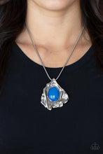 Load image into Gallery viewer, Amazon Amulet - Blue  Necklace Set
