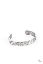 Charger l&#39;image dans la galerie, Tidal Trek - Silver Bracelet

