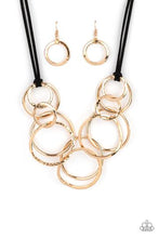 Cargar imagen en el visor de la galería, Spiraling out of COUTURE - Gold Necklace Set
