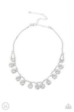 Cargar imagen en el visor de la galería, Princess Promenade - White Necklace Set
