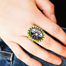 Cargar imagen en el visor de la galería, Garden Paradise - Yellow Ring

