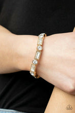 Charger l&#39;image dans la galerie, Classic Couture - Gold Bracelet
