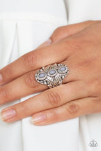 Cargar imagen en el visor de la galería, Mayan Motif - Silver Ring
