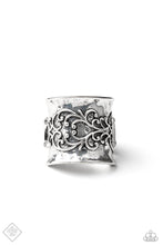 Charger l&#39;image dans la galerie, Me, Myself, and IVY - Silver Ring
