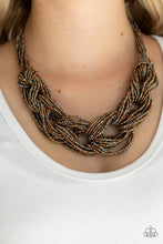 Carregar imagem no visualizador da galeria, City Catwalk - Copper Necklace Set
