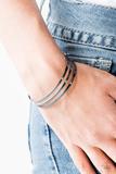 Cargar imagen en el visor de la galería, Street Sleek - Black Bracelet

