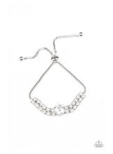 Charger l&#39;image dans la galerie, Gorgeously Glitzy - White Bracelet Set
