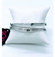 Charger l&#39;image dans la galerie, Flawlessly Floral - Blue Bracelet
