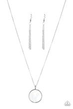 Load image into Gallery viewer, Shimmering Seashores - White Necklace Set
