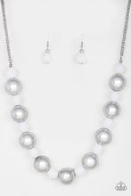 Load image into Gallery viewer, Top Pop - White Necklace Set
