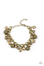 Carregar imagem no visualizador da galeria, Grit and Glamour - Green Bracelet
