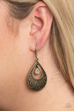 Charger l&#39;image dans la galerie, Garden Magic - Brass Earrings
