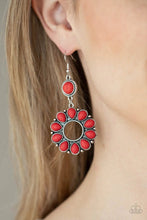 Cargar imagen en el visor de la galería, Back At The Ranch - Red Earrings
