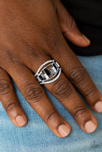 Cargar imagen en el visor de la galería, Treasure Chest Charm - Black Ring
