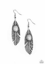 Load image into Gallery viewer, QUILL Thrill - Silver Earrings
